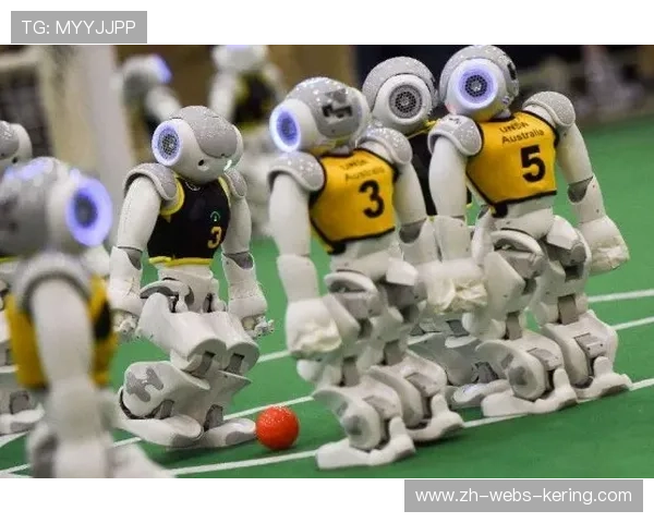 无人机足球赛现场设互动体验区,观众可亲手操控感受乐趣 无人机足球赛现场设互动体验区,观众可亲手操控感受乐趣